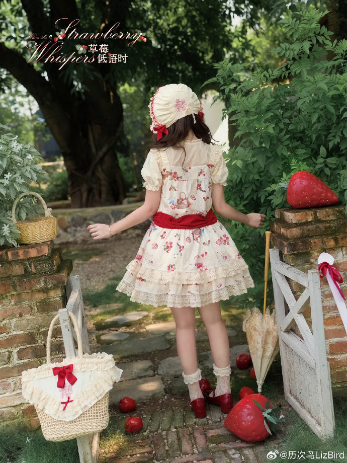 【受注予約8/14まで】 Strawberry Whisper スクエアネック半袖ブラウス