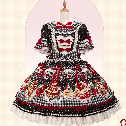 【受注予約11/18まで】Strawberry Cake Guide プリントワンピース