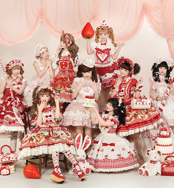 【受注予約11/18まで】Strawberry Cake Guide レースの半袖ブラウス