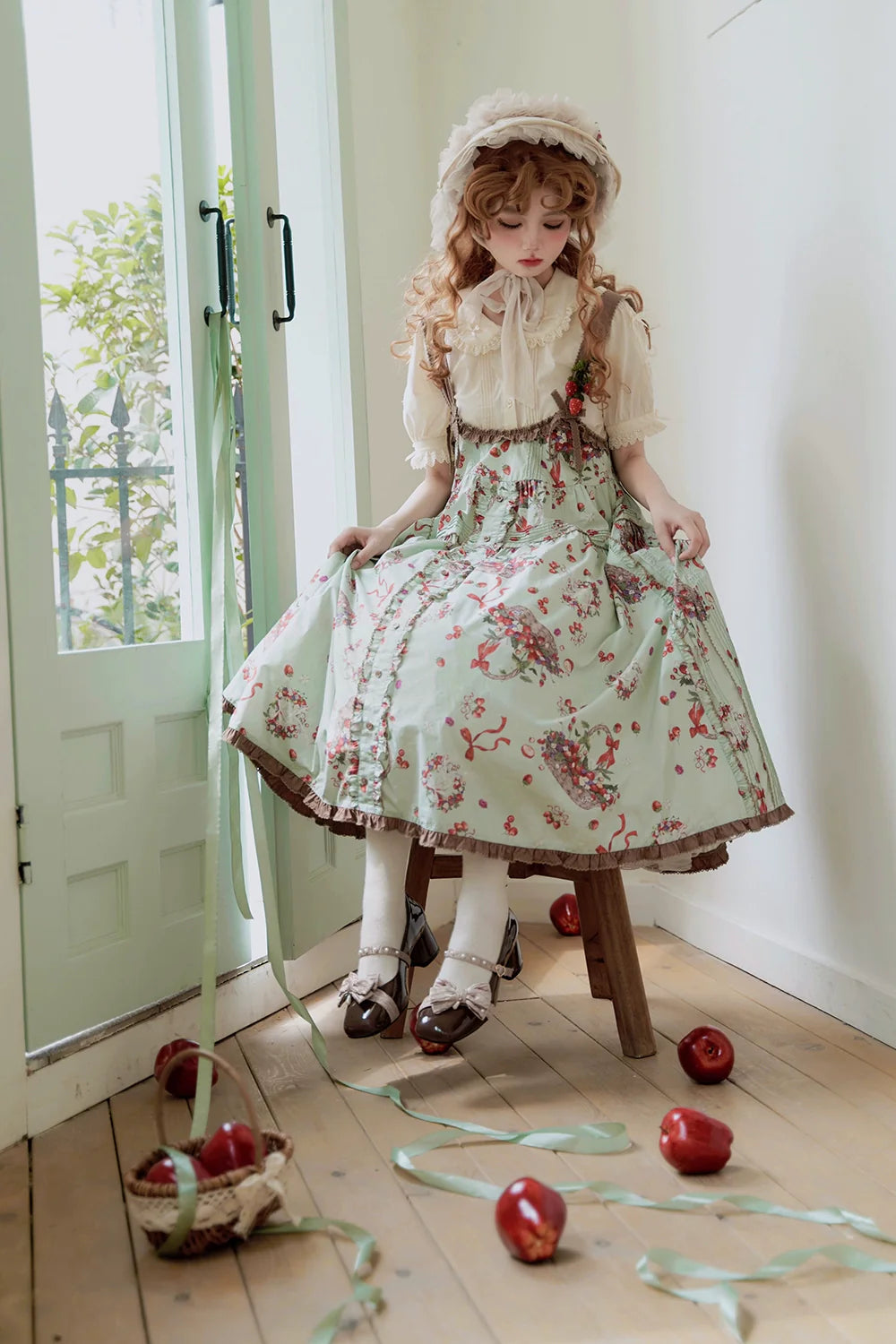 Picnic Basket short sleeve blouse