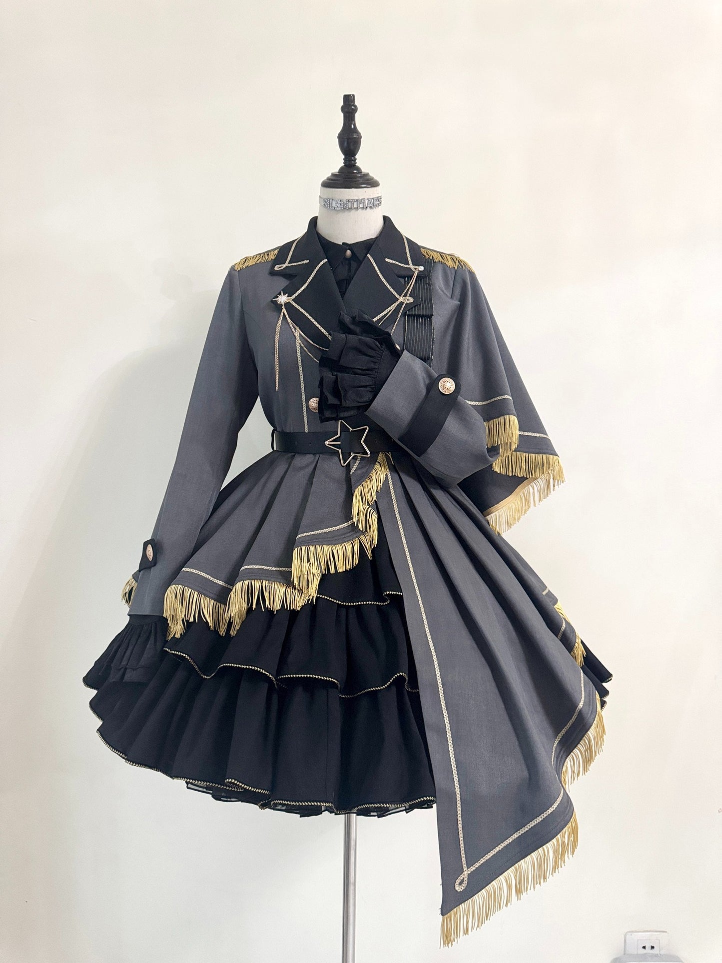 【再販・受注予約6/25まで】星巡夜 ミリタリー・アイドル風ジャケット