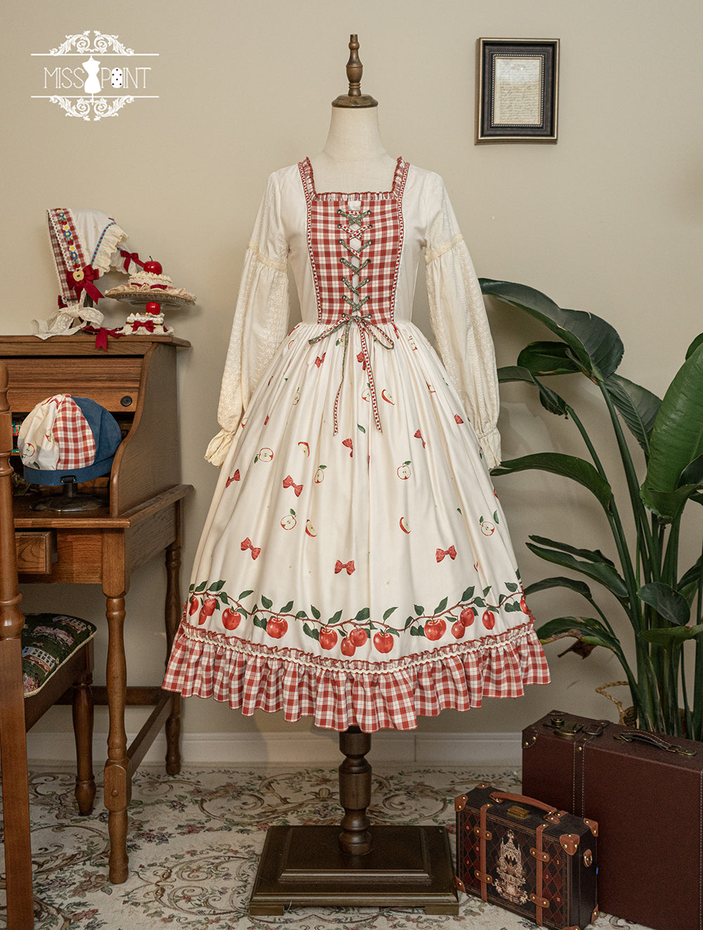 【予約販売】Apple Garden バイエルン風ドッキングワンピース