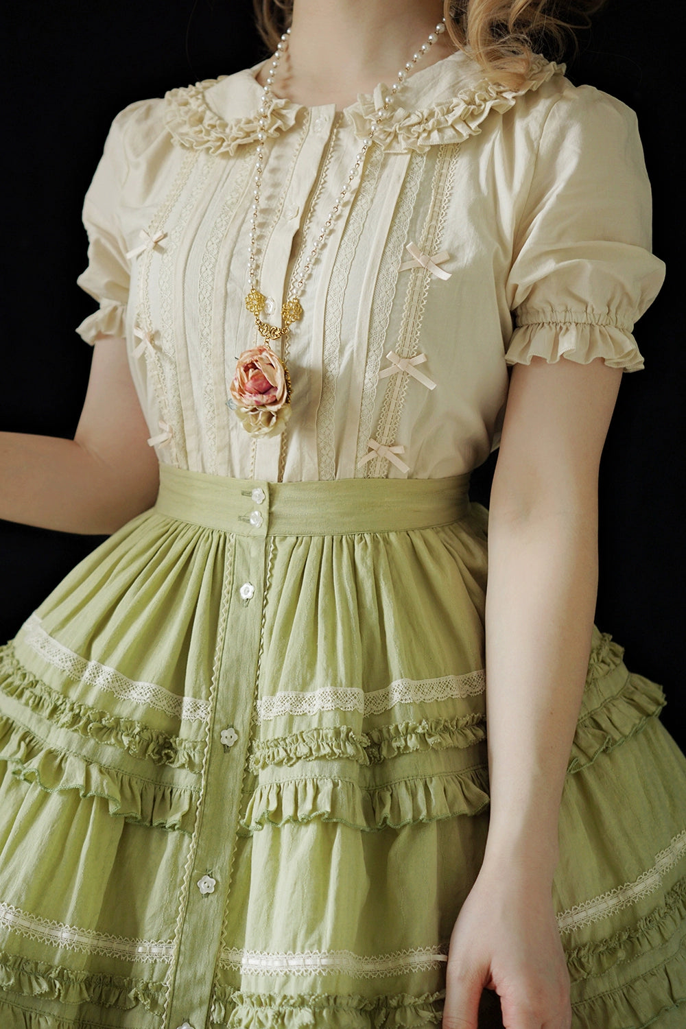 【予約販売】猫の薔薇お茶会 前開きフリルスカート 無地タイプ