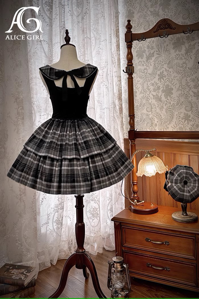 【予約販売】探偵学院ジャンパースカート+マント