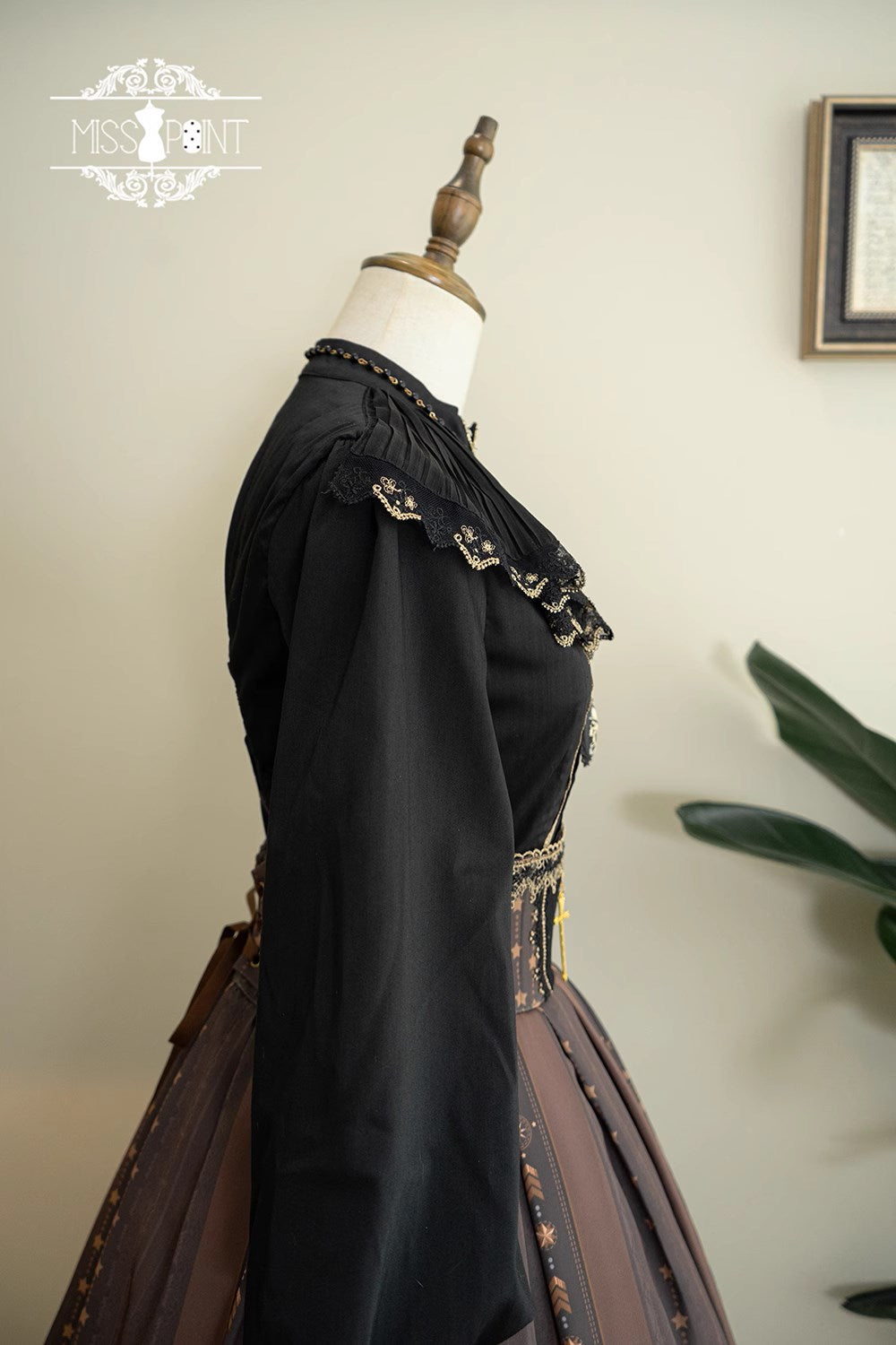 【予約販売】Demon Hunters ロングカフスブラウス【合わせ買いで20%off】