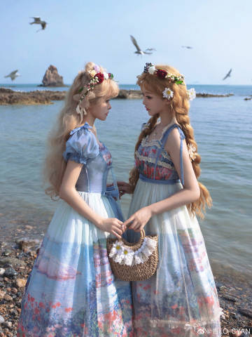 [Pre-order] Oil Painting Collection Island Garden Jumper Skirt
