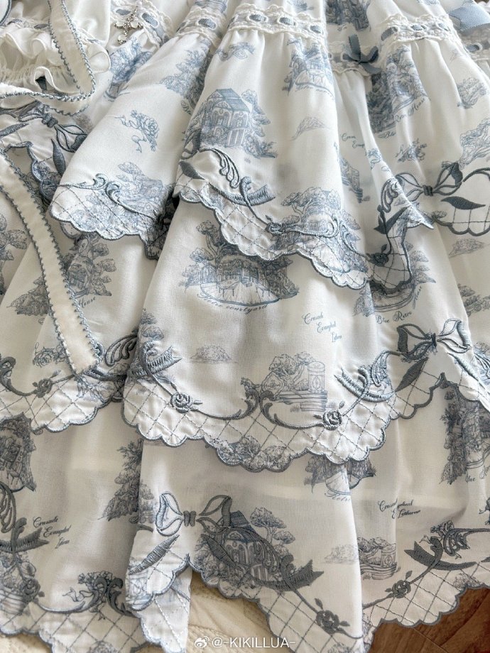 【受注予約6/18まで】Coppelia 刺繍ジャンパースカート