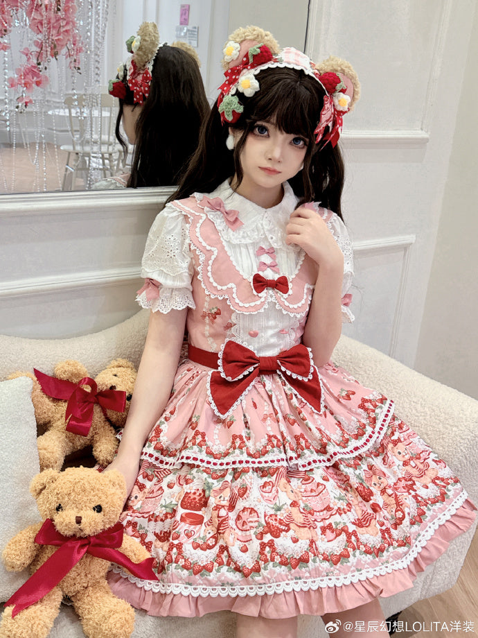 [Pre-orders available until 8/28] Bear Strawberry Garden One-piece Dress