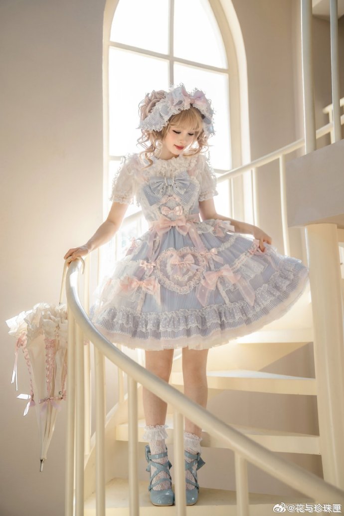 【受注予約5/14まで】Striped Maiden ハートのジャンパースカート