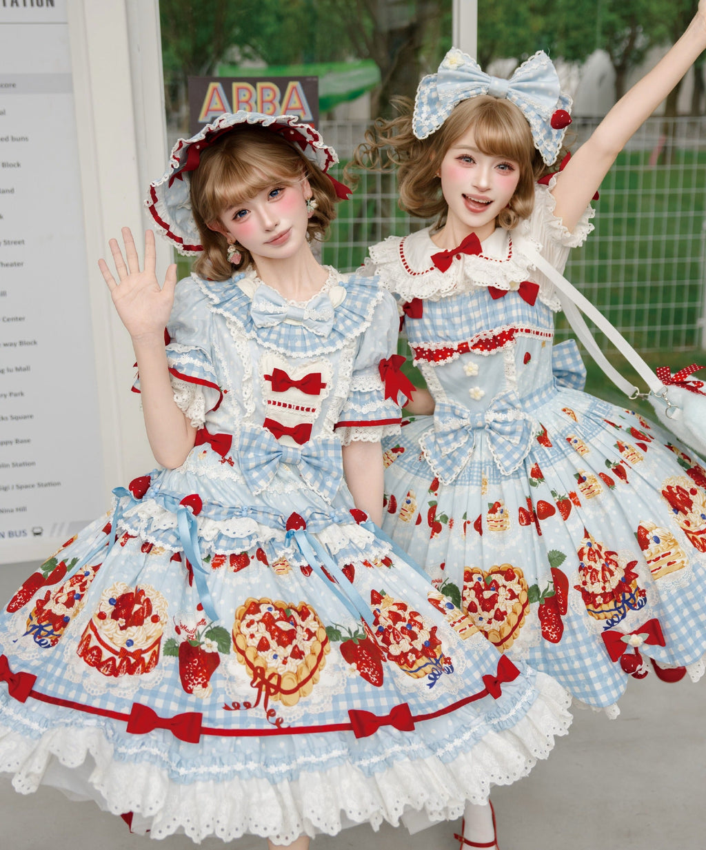 【受注予約8/26まで】Strawberry Cake Guide プリントジャンパースカート ・新色