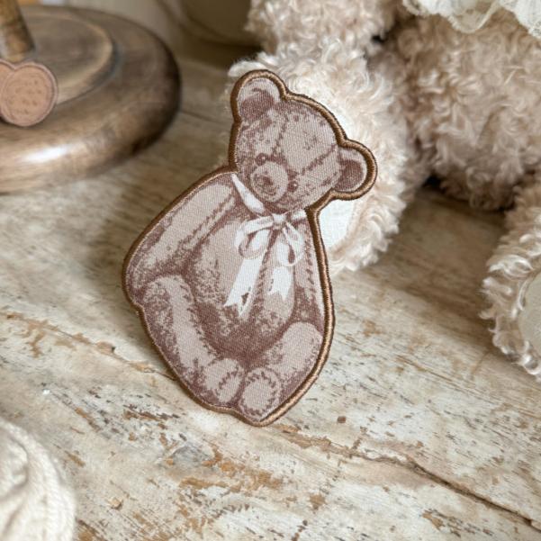 同時購入のみ【受注予約12/3まで】Handmade Bear Drawing アクセサリー