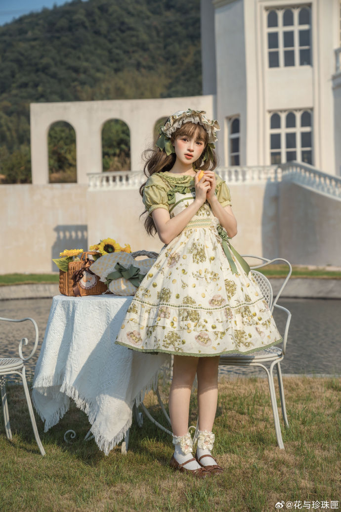 【受注予約5/18まで】Four Leaf Clover and Lime ジャンパースカート