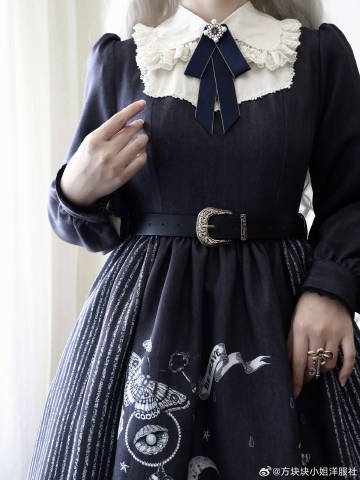 [Pre-orders available until 11/4] Magician Classical Dress