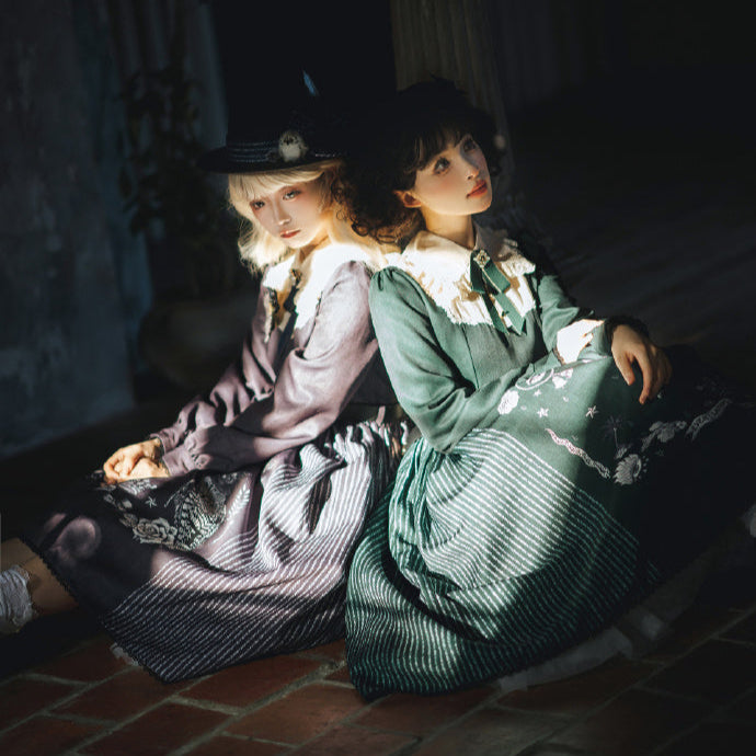 [Pre-orders available until 11/4] Magician Classical Dress