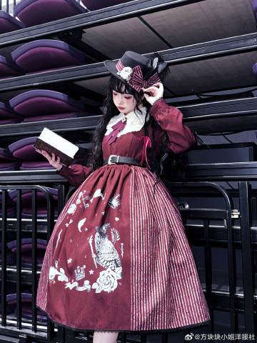 [Pre-orders available until 11/4] Magician Classical Dress