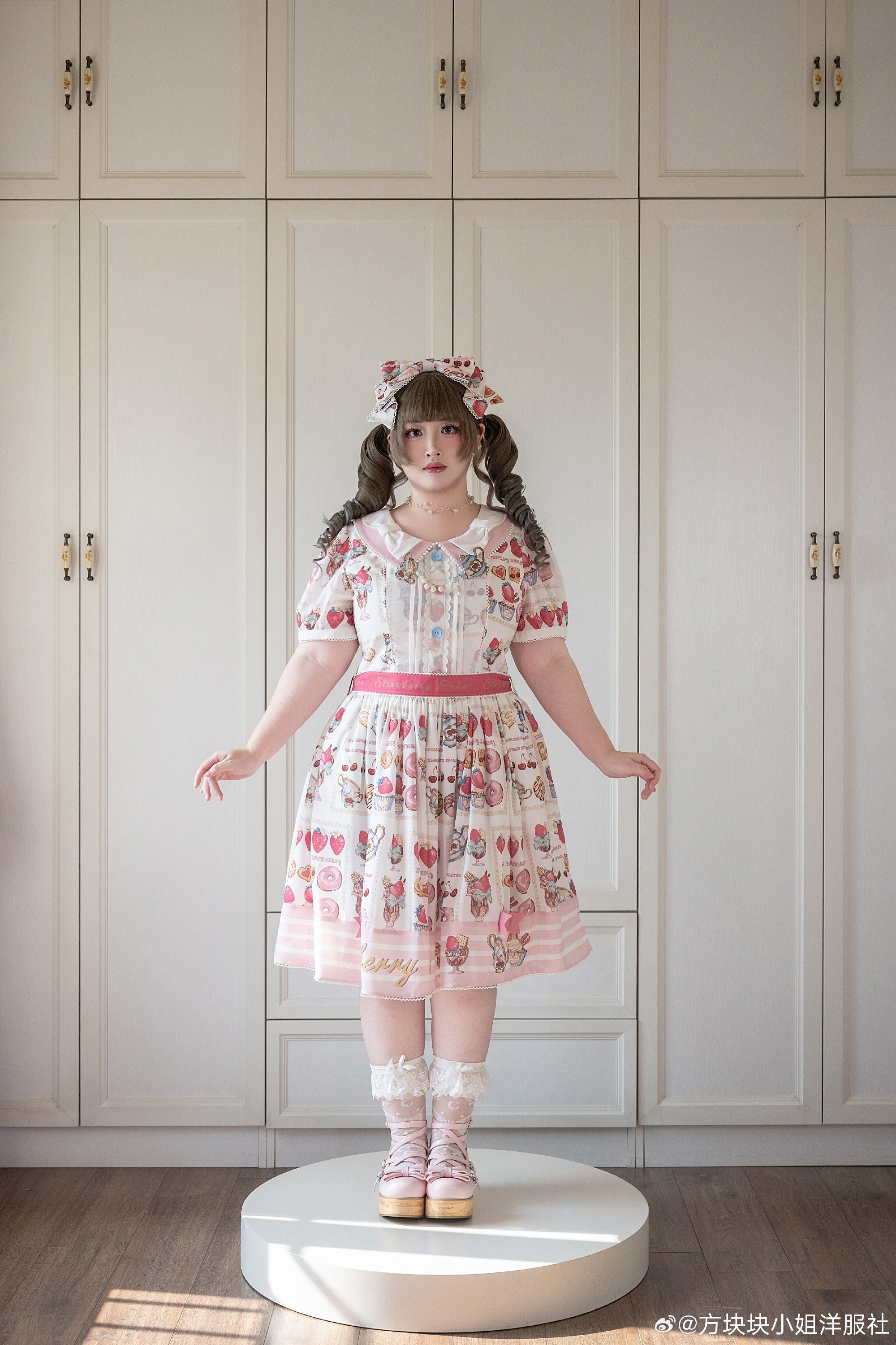 【受注予約6/24まで】Strawberry Parfait Tea プリントワンピース