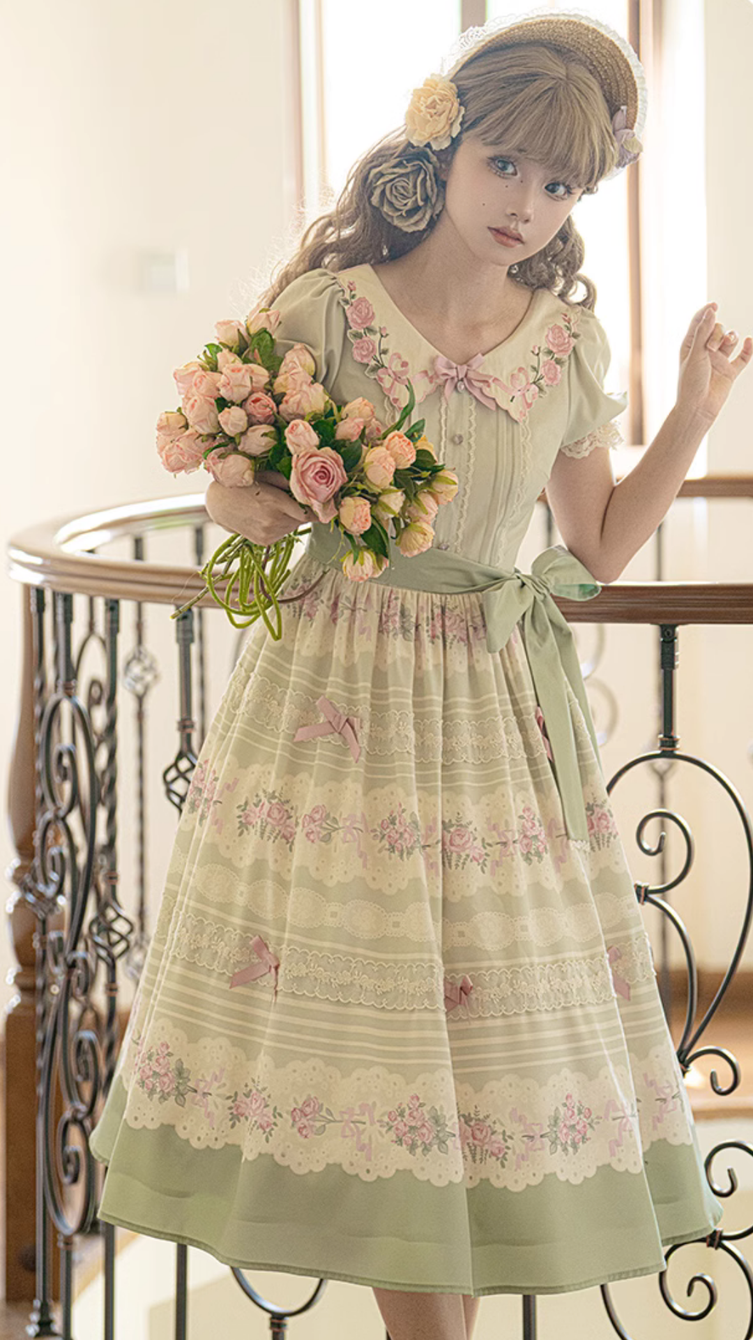 Flower Melody Pistachio Green Short Sleeve Dress