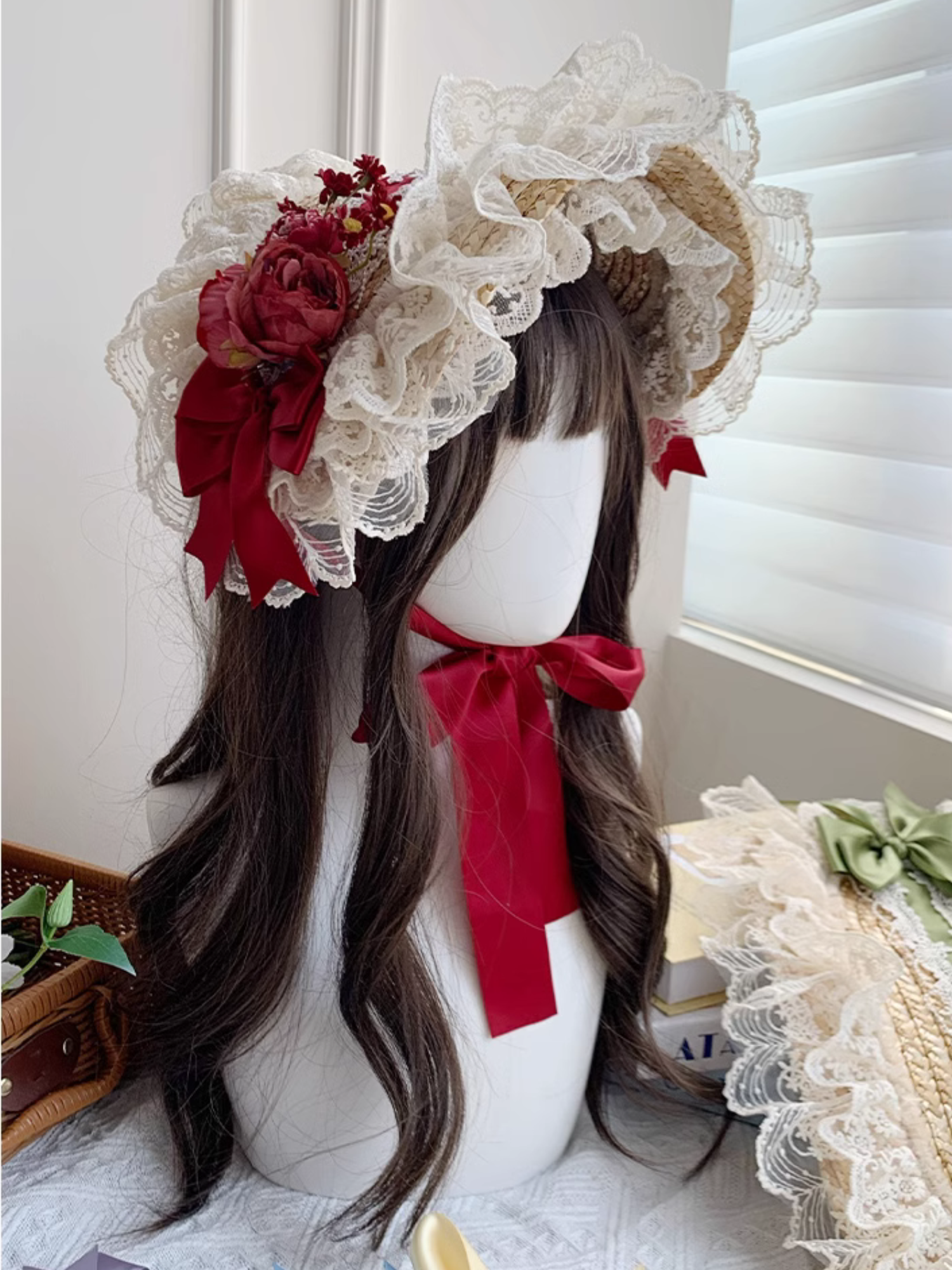 薔薇とリボンのストローハットボンネット