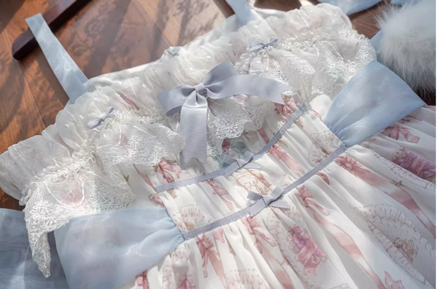 Melody Charm リボンとハートの総柄ジャンパースカート