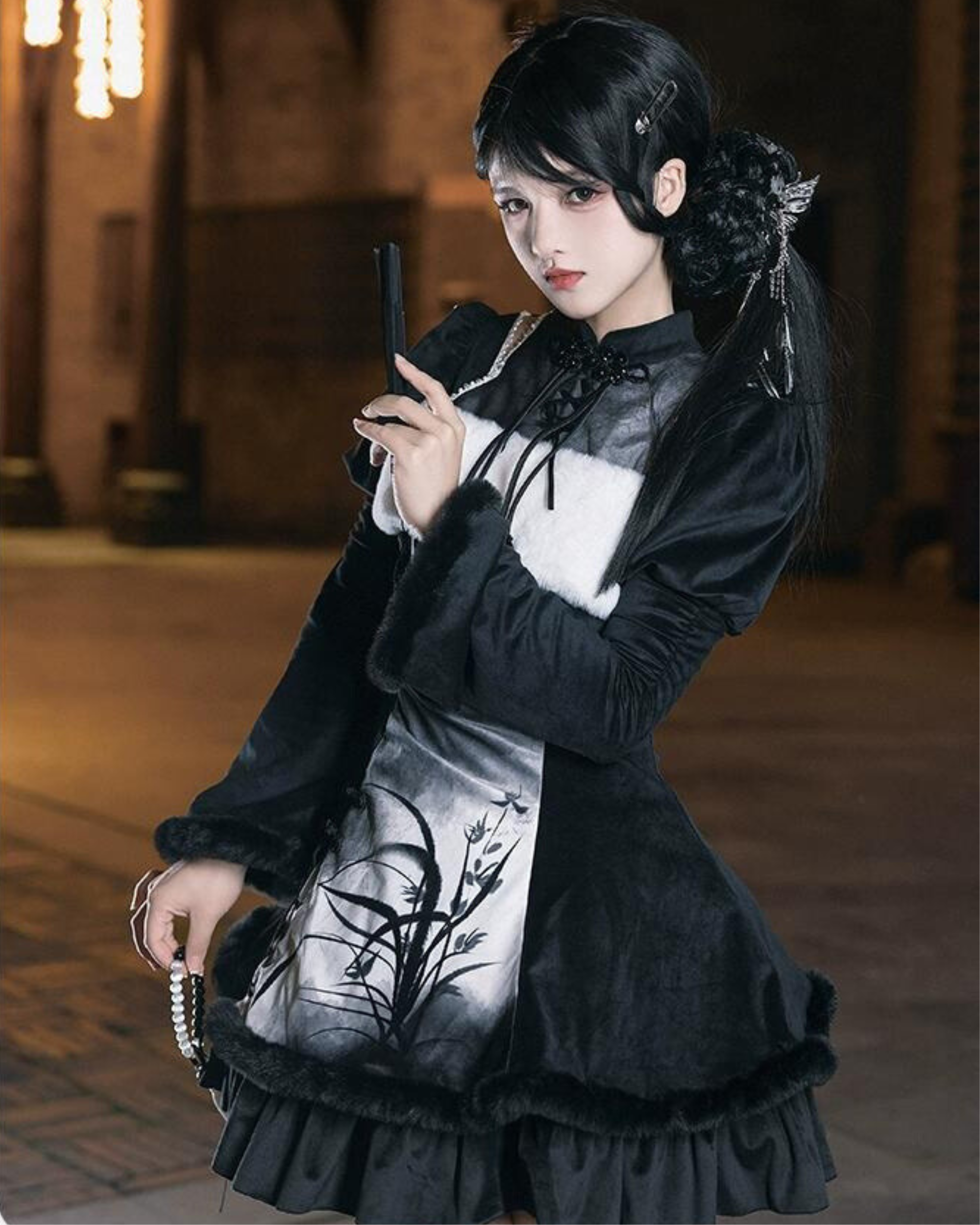 黒蘭 ショルダーカットワンピース