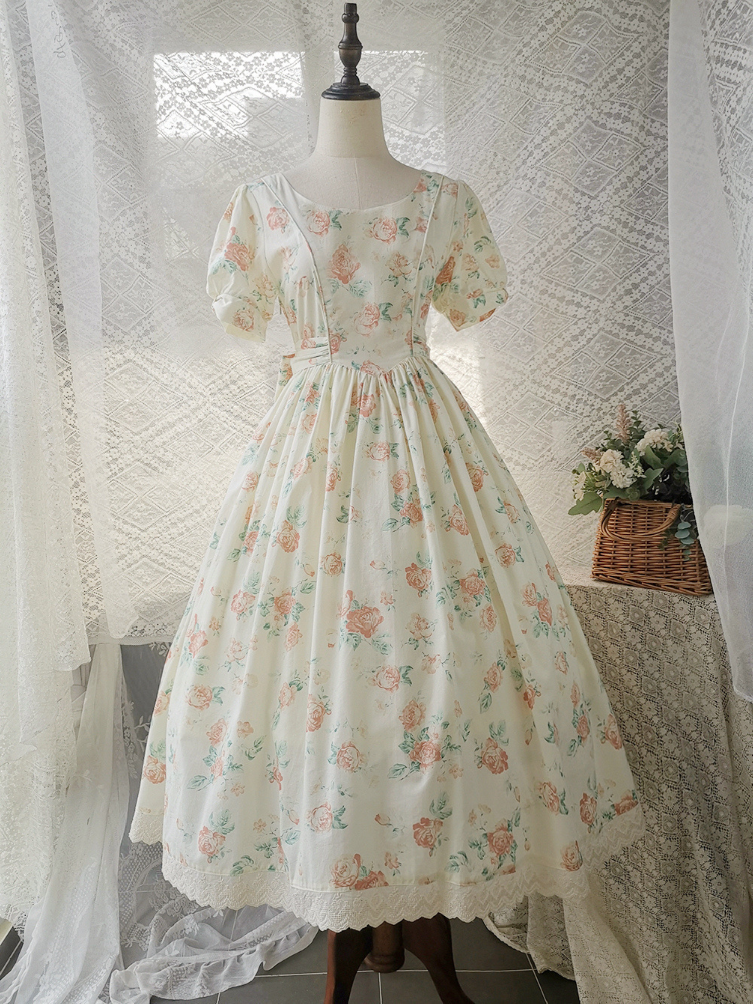 【予約販売】Rose Song ヴィンテージデザイン半袖ワンピース