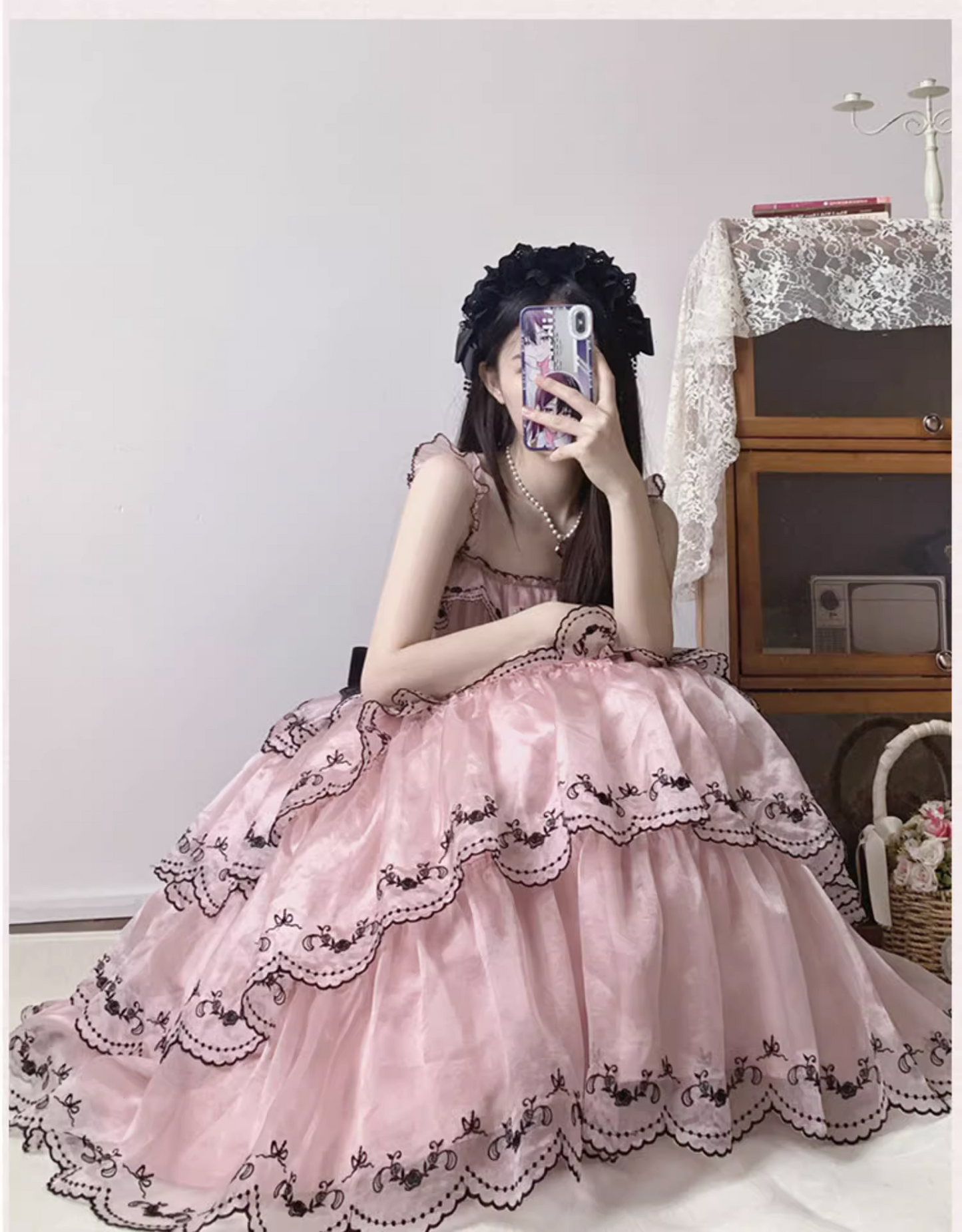 Rose embroidery black pink 4-tier jumper skirt