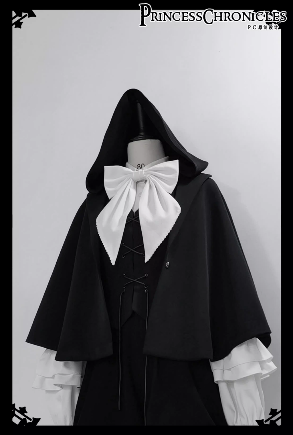 【予約販売】Black Rabbit うさ耳フードベスト・マント・ショートパンツ