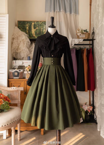 [Pre-order] Forest Basket 4.0 Ribbon Tie Blouse [20% off when purchased together]
