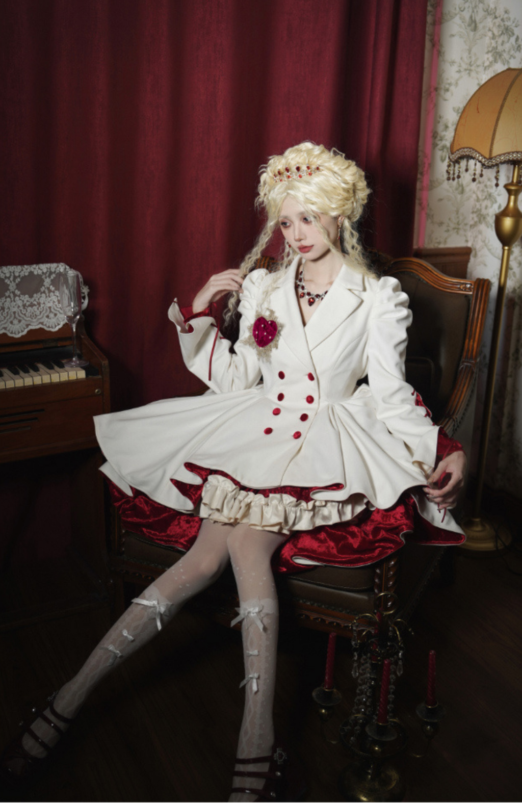 Heart of Mary カットデザインジャンパースカートとジャケット