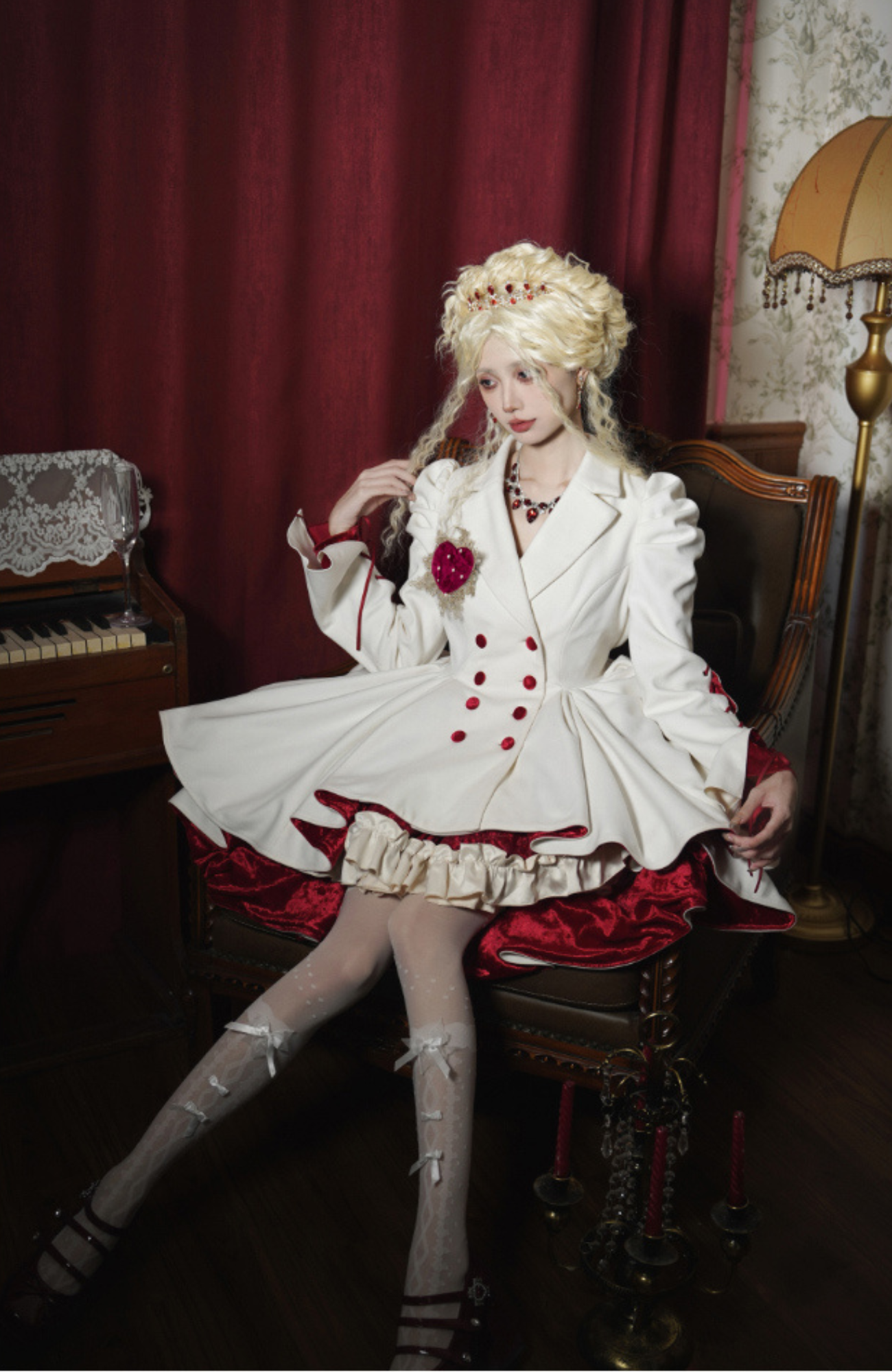 Heart of Mary カットデザインジャンパースカートとジャケット