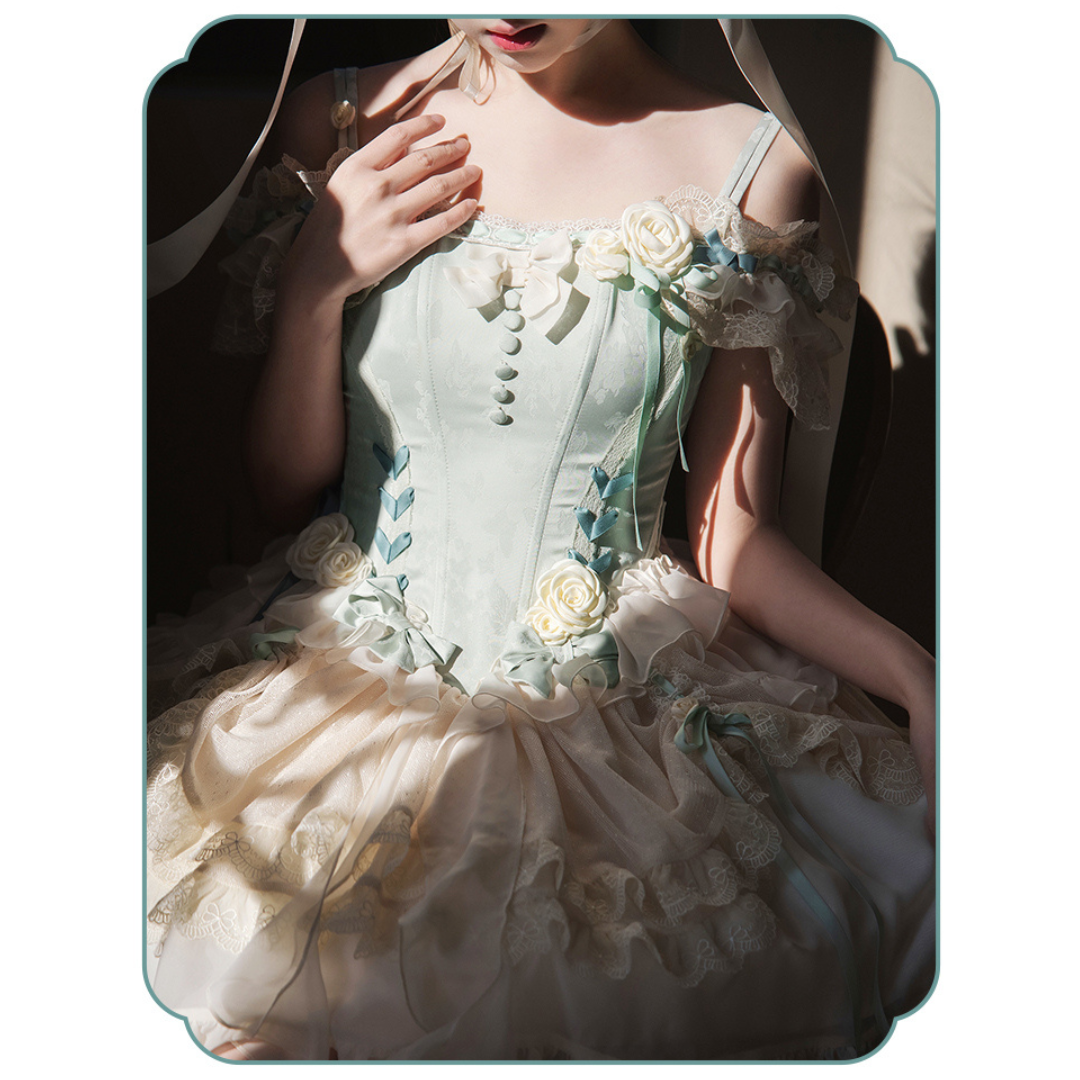 白薔薇のバレエ風ジャンパースカート