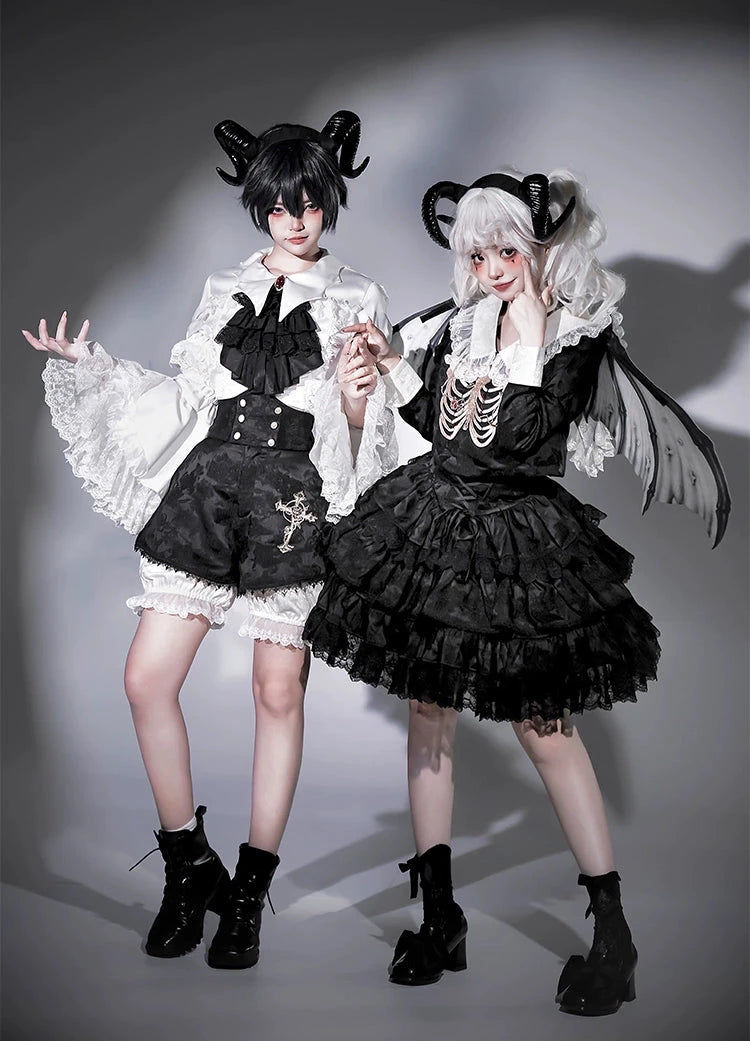 Cross Bone レース襟のトップス