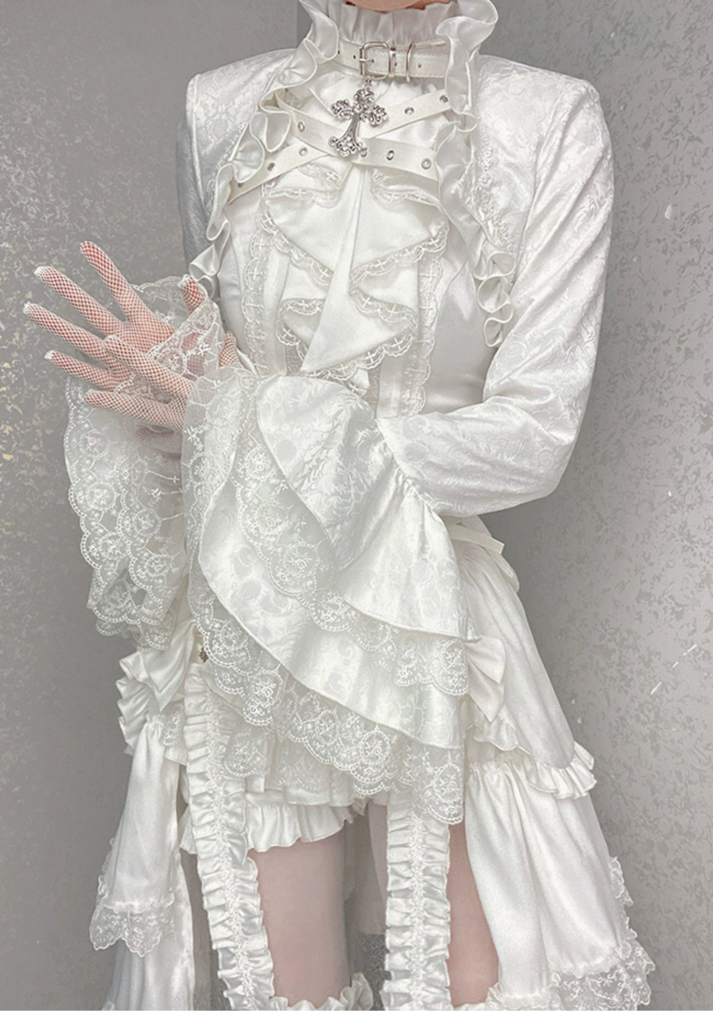 【受注予約7/3まで】Omega White レースとフリルの皇子系セットアップ