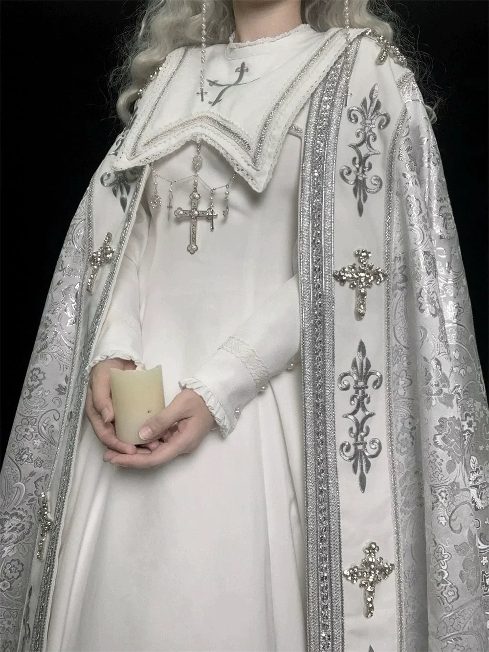 [Resale/Pre-orders until 10/16] Pray on a Moonlight Night Long Cloak