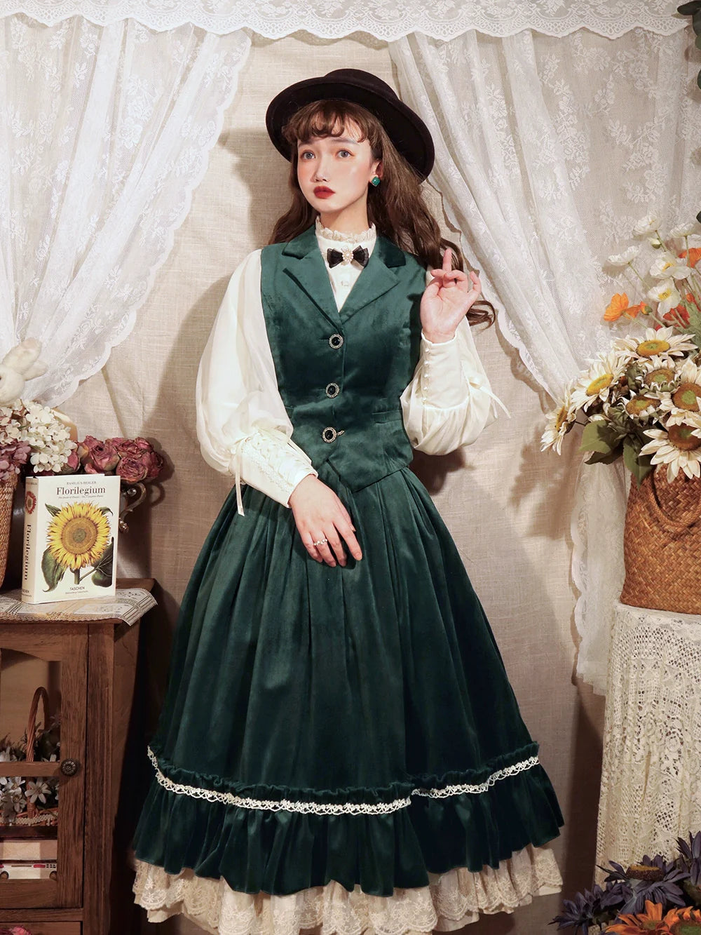 British Classical Lolita Velvet Vest