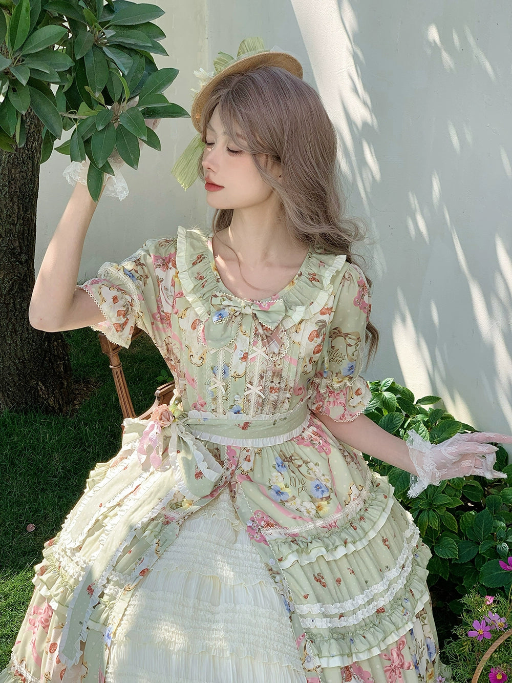 [Pre-orders available until 2/19] Cat Rose Tea Party Luxury Dress