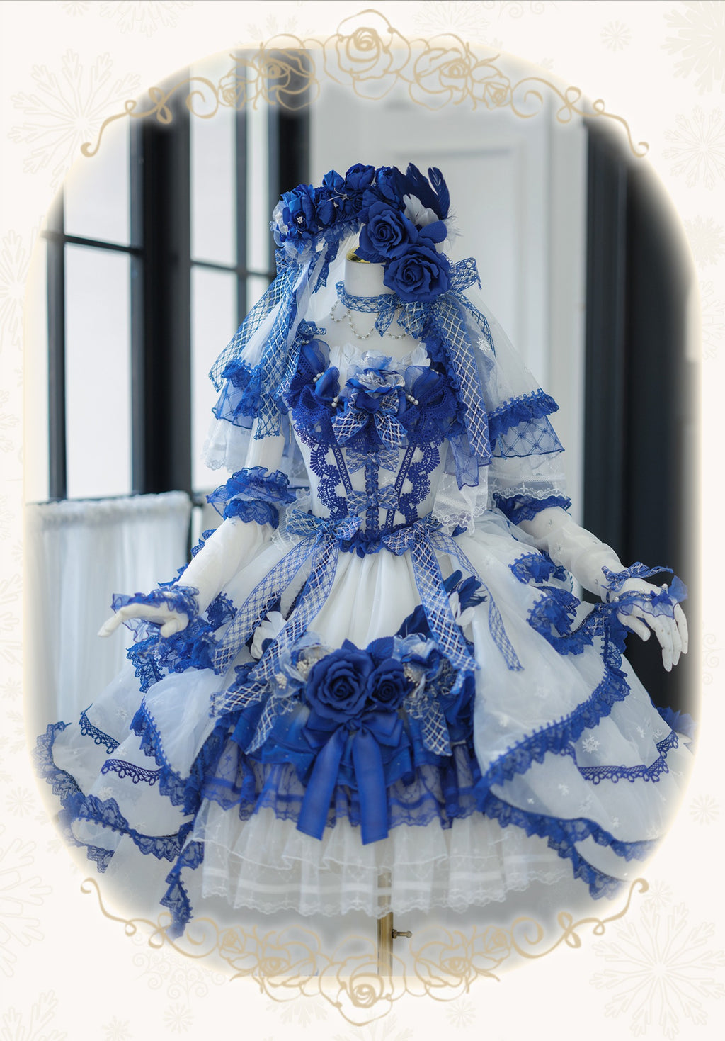 【受注予約8/13まで】Snow Rose Princess トレーン付きドレス・ブルー×ホワイト