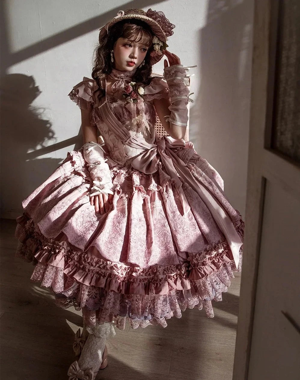 Fourteen-line poem: Lace and embroidered skirt