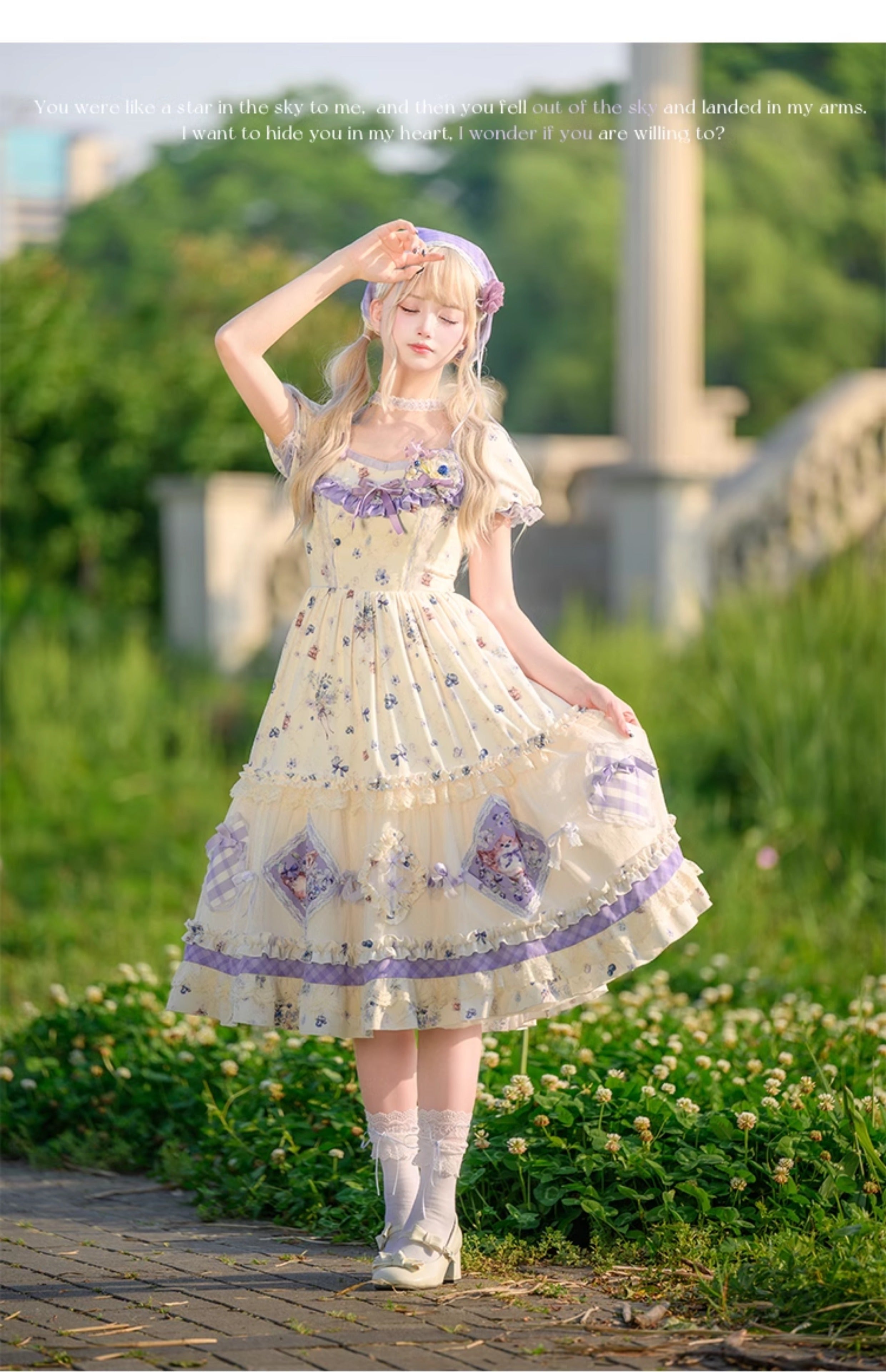 Blueberry Pie Short Sleeve Dress Applique Type