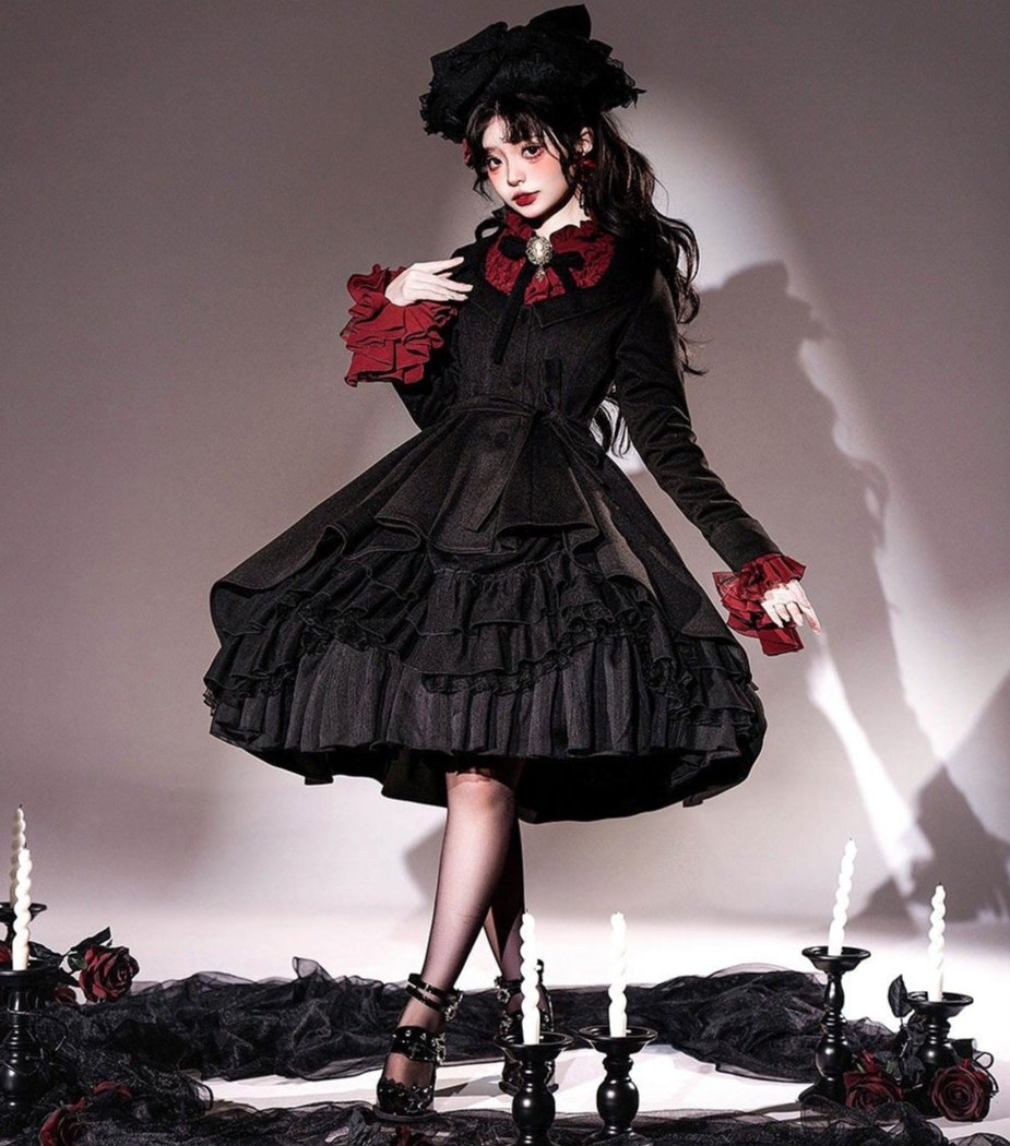 [Pre-orders available until November 12th] Yoiyami Rose Elegant Gothic Frill Dress