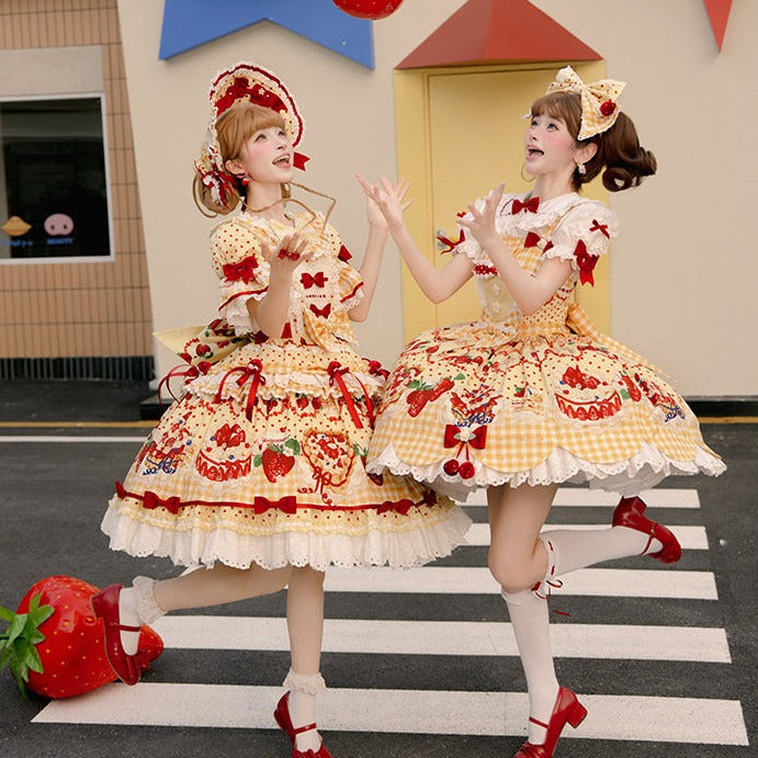 【受注予約8/26まで】Strawberry Cake Guide プリントジャンパースカート ・新色