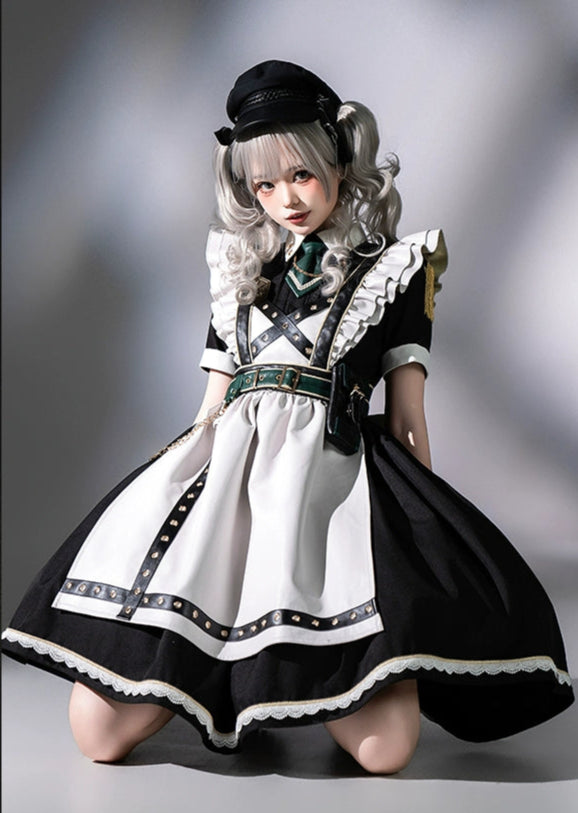 【受注予約5/22まで】少女兵器 エプロン付きワンピースセット・ブラック