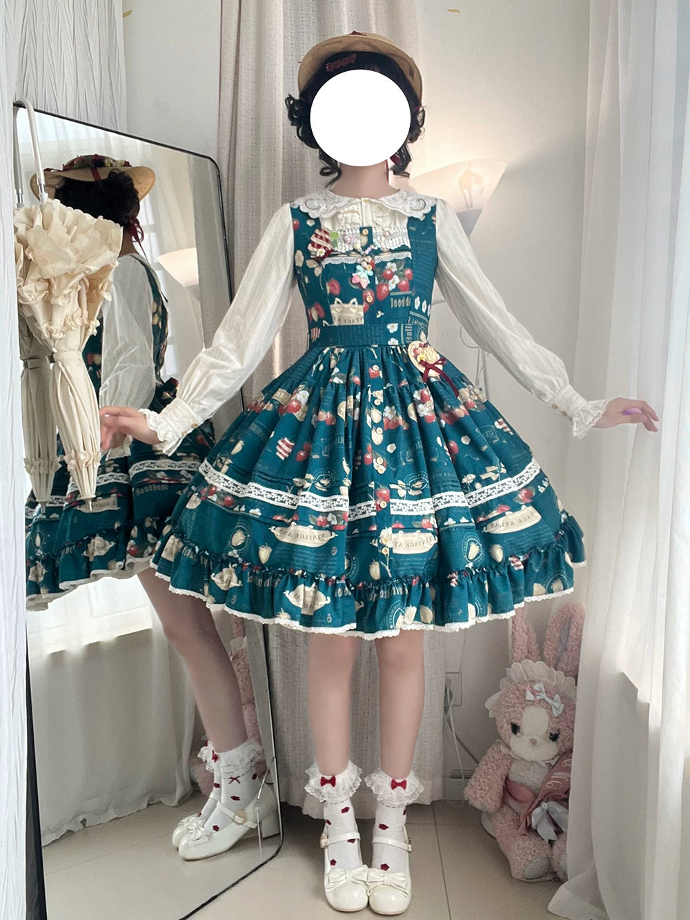 【受注予約9/16まで】Strawberry Journal2.0 刺繍襟ブラウス