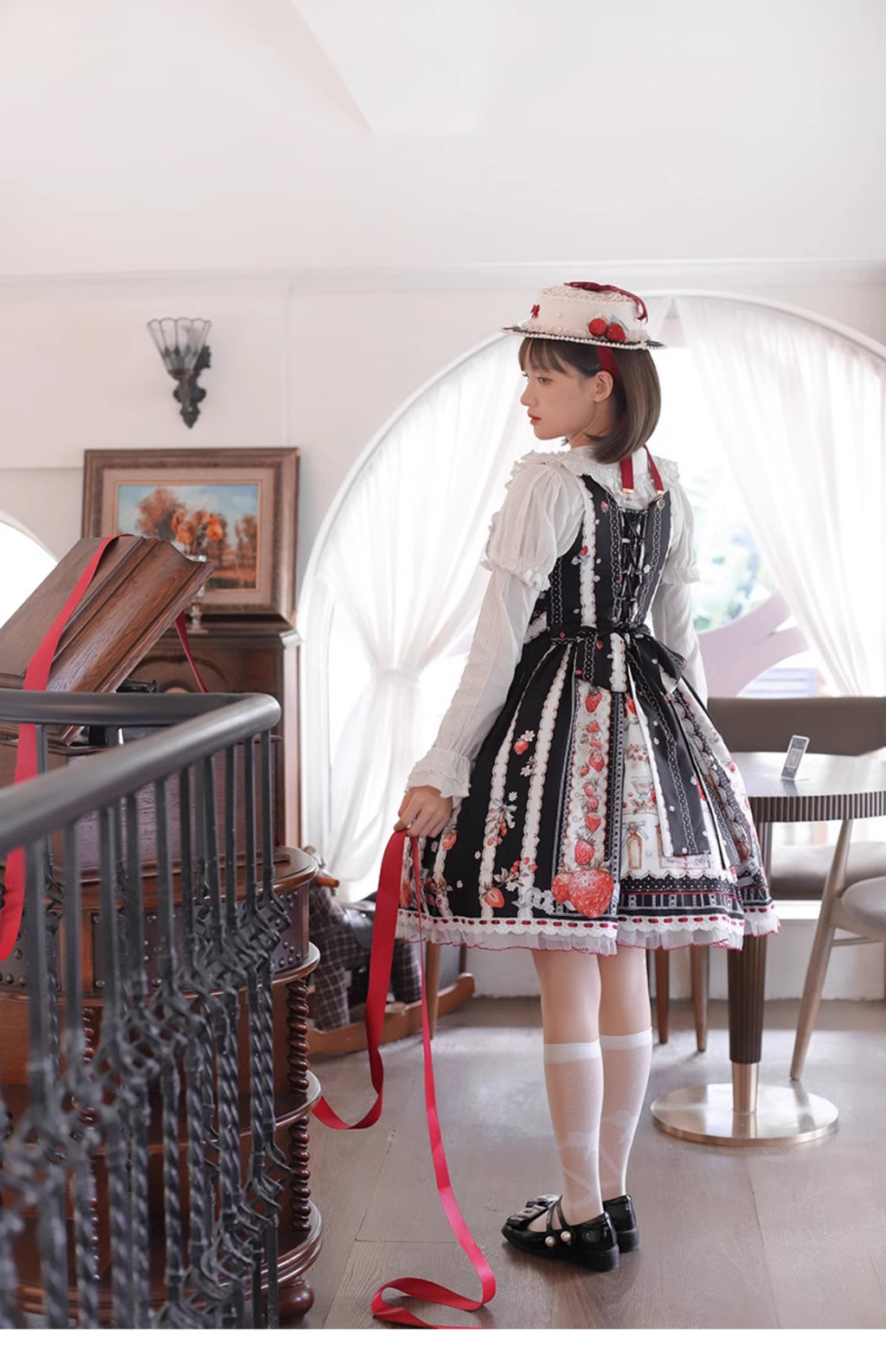 [Pre-orders available until 2/26] Strawberry Manor Print Jumper Skirt