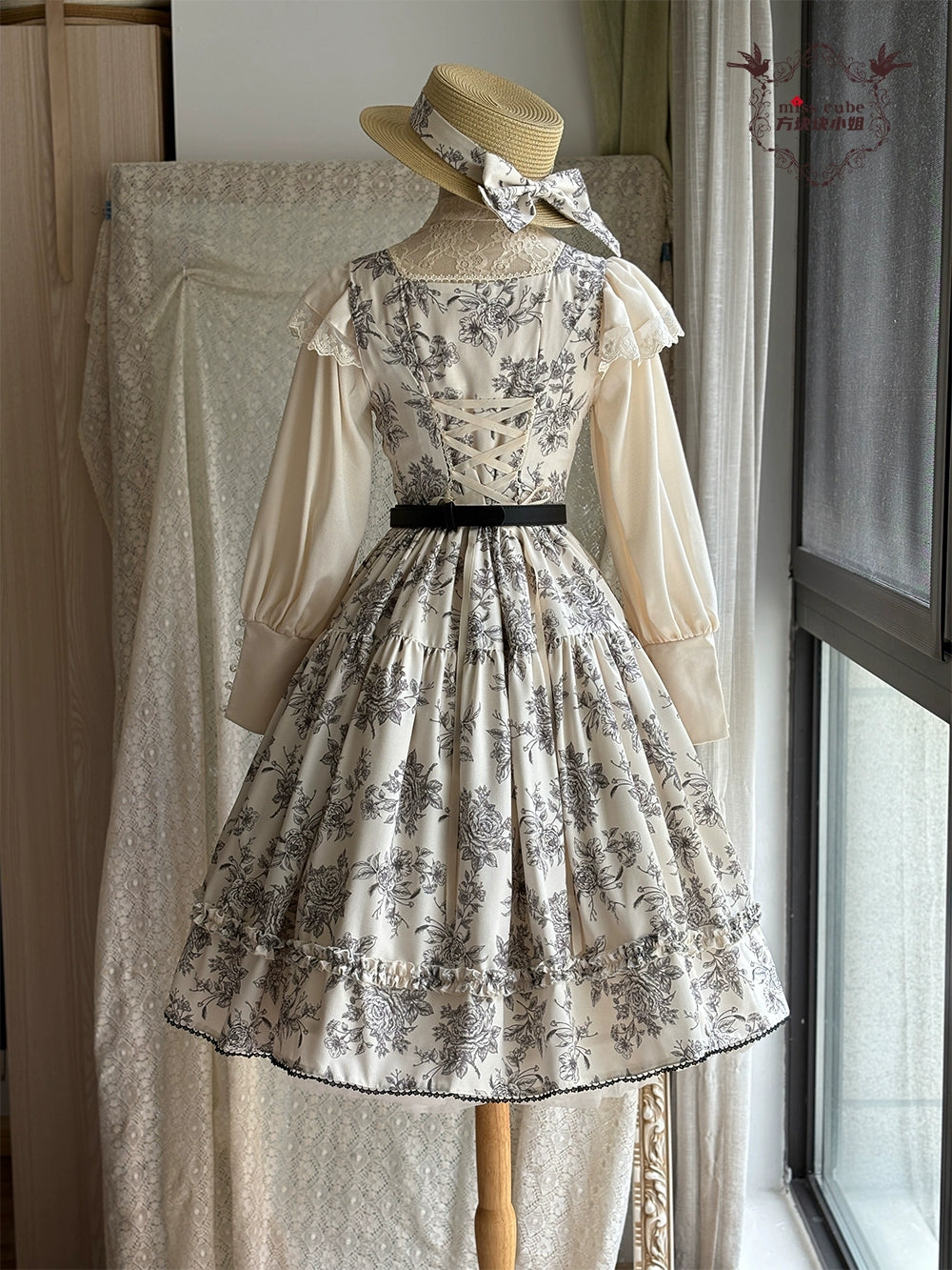 【予約販売】Sketch Wild Rose ジャンパースカート プリントタイプ