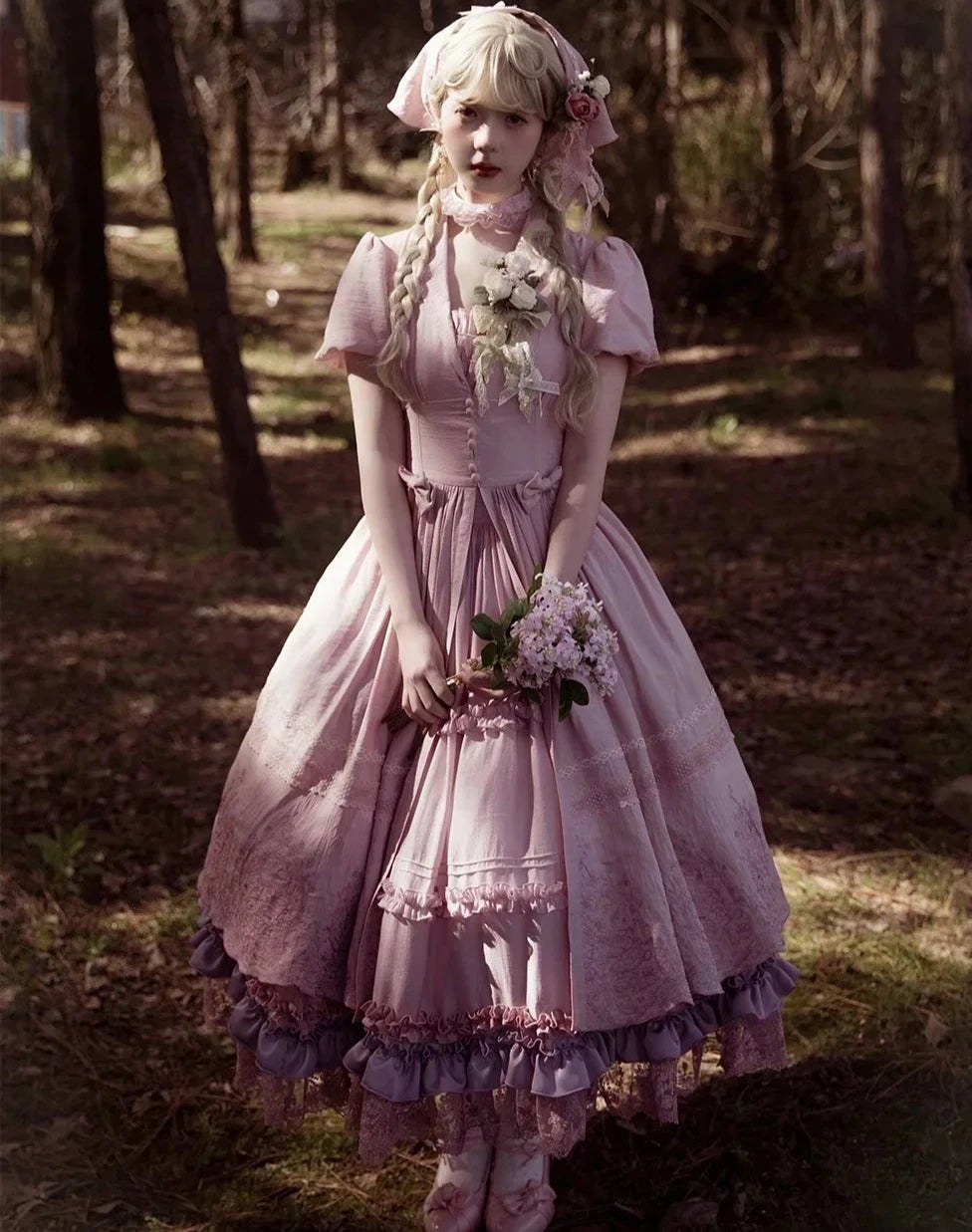 Fourteen-line poem One-piece dress with inner skirt