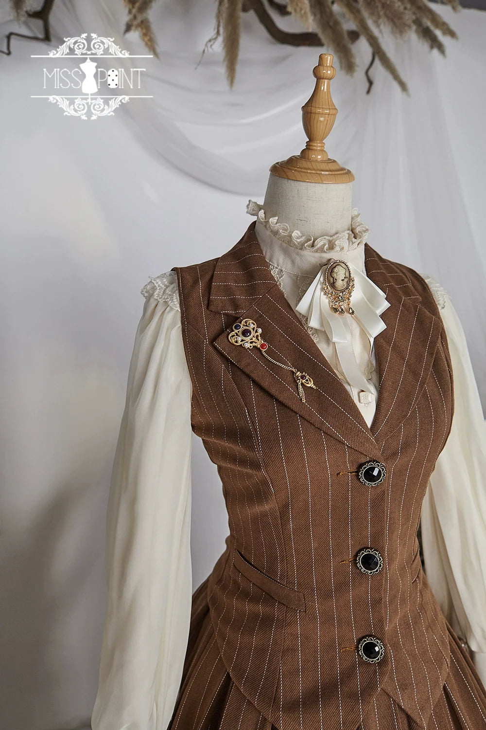 [Pre-order] British Classical Lolita Vertical Striped Vest