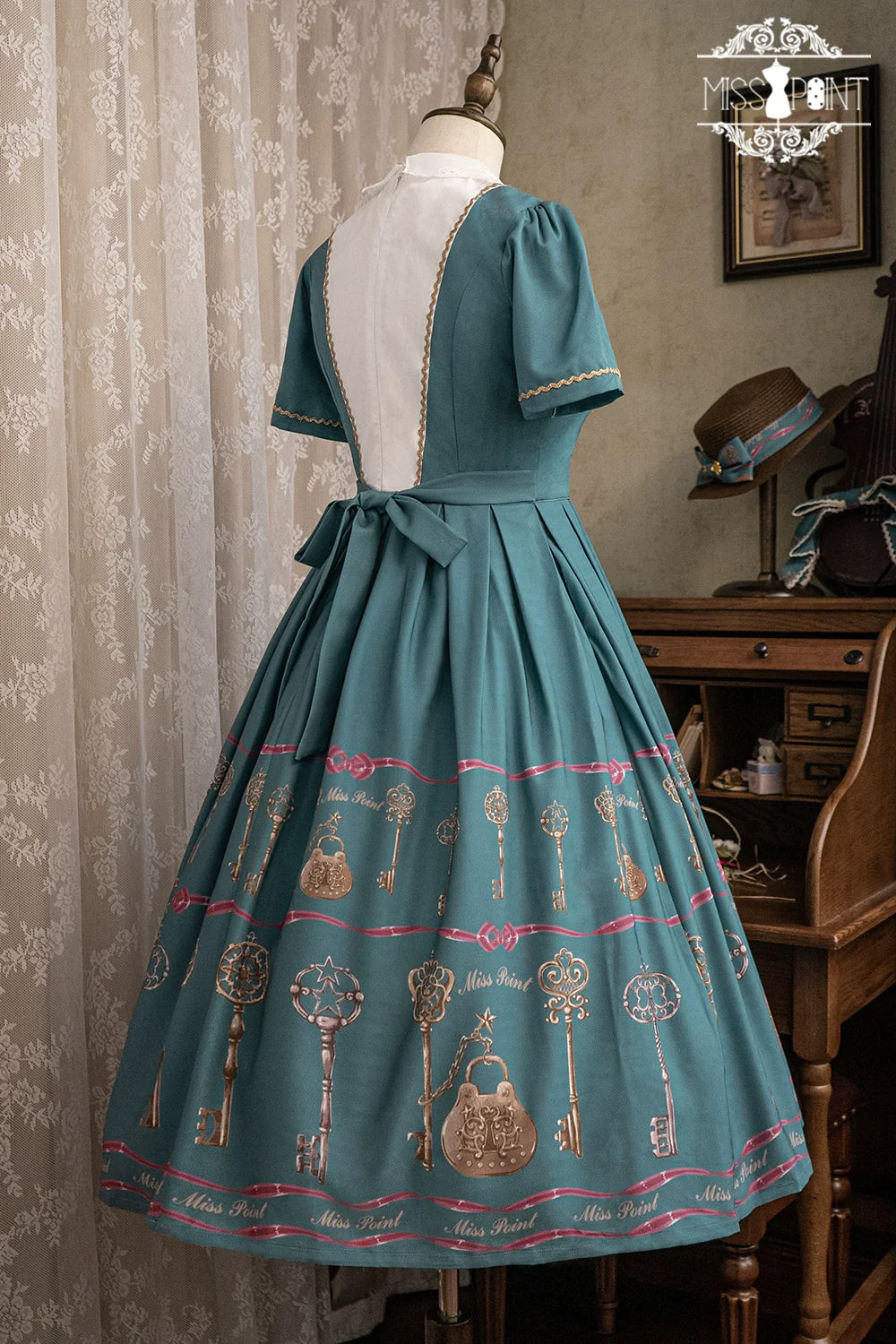 [Pre-order] Secret Key Antique Short Sleeve Dress