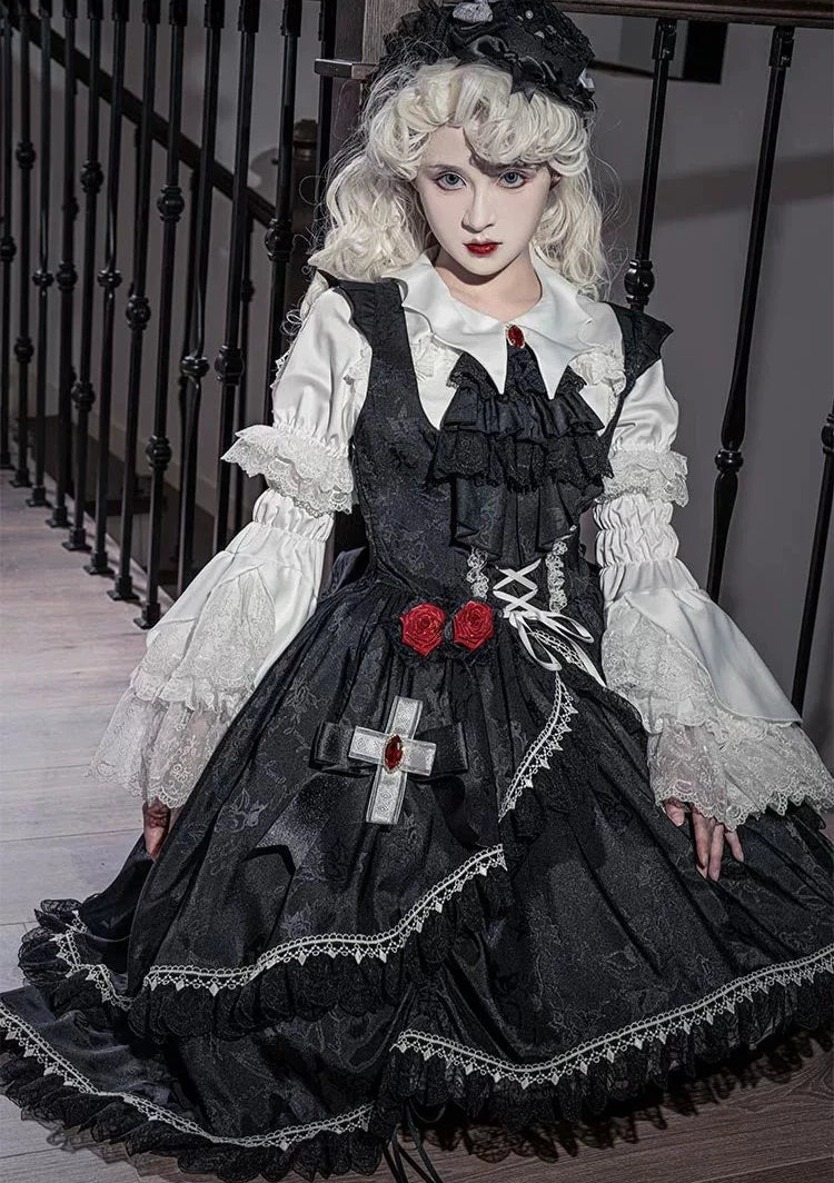 [Pre-orders available until 10/8] Rose of the Night Gothic Lolita Jumper Skirt