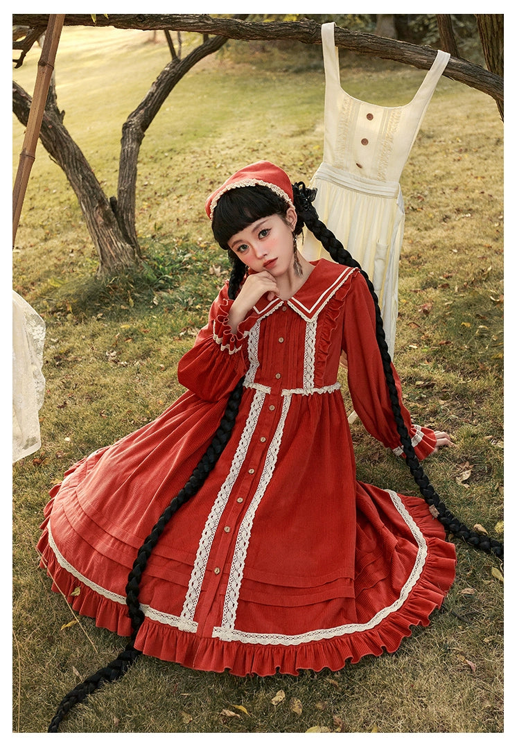 Pastoral Girl Lace Line Dress and Apron